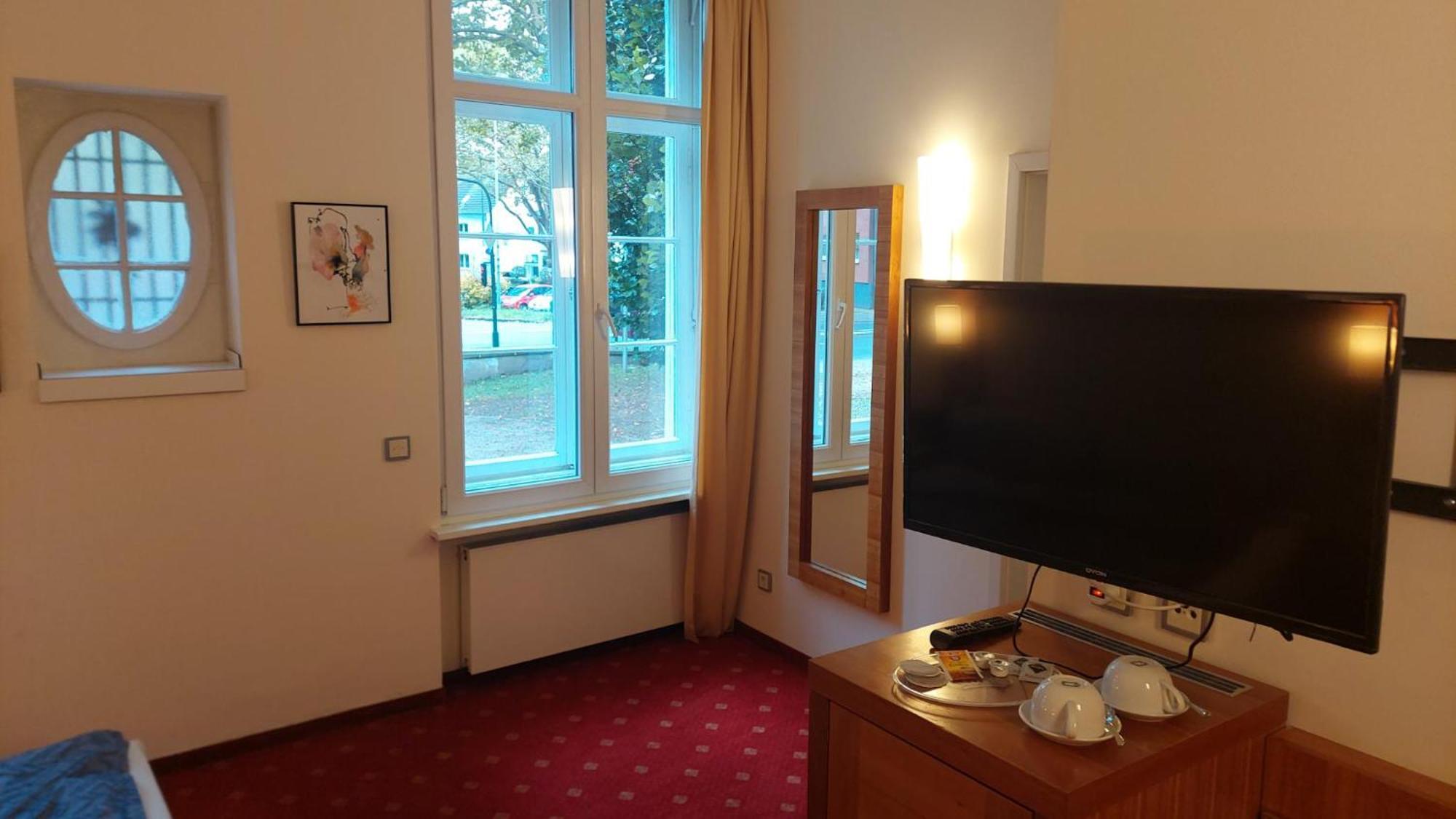 Die Villa, Zimmer 26, Dz Leverkusen Exterior foto